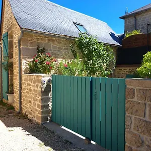 Hébergement de vacances Les Inseparables, Sévérac-lʼÉglise